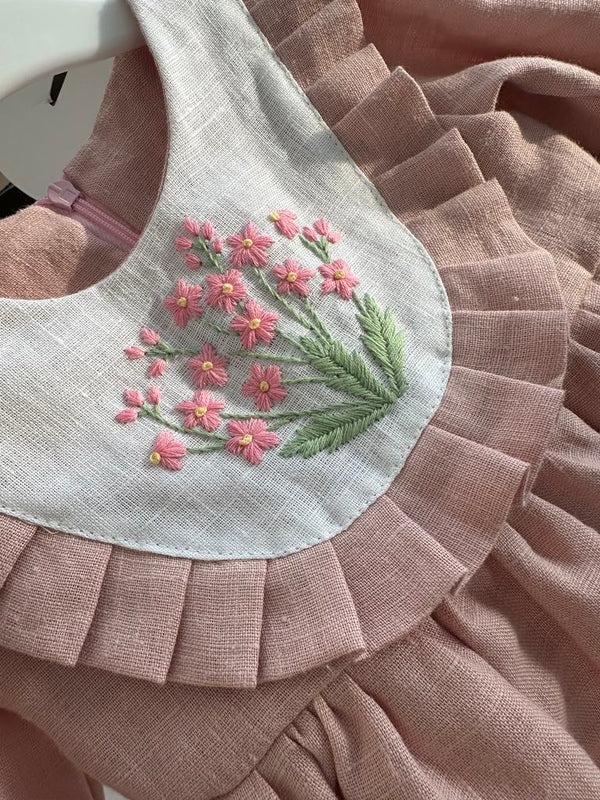 Rochie din in prespalat cu broderie manuala, Gloria