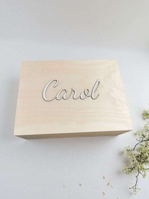 Cutie trusou din lemn, personalizata cu nume