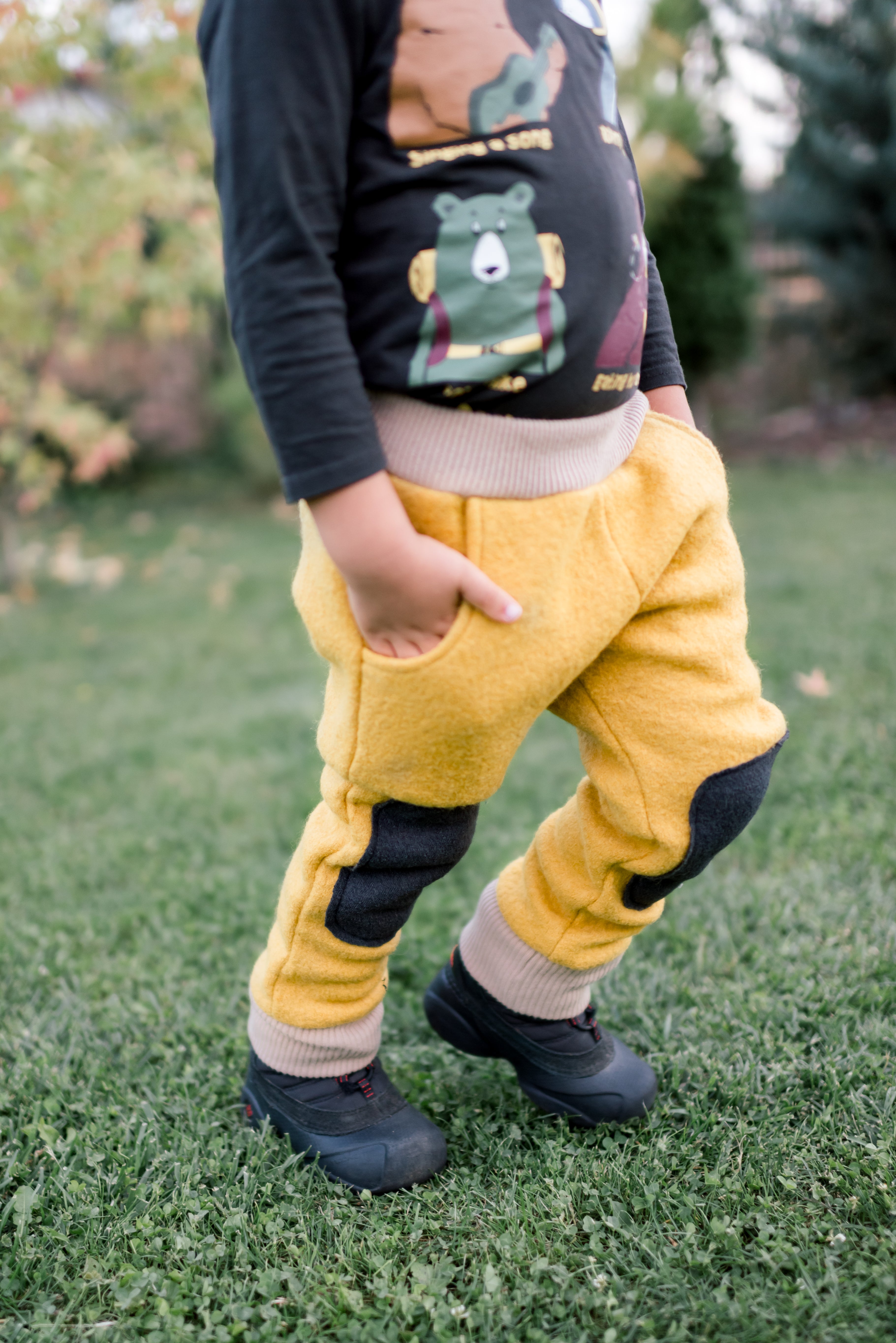 Pantaloni dublati din lana fiarta - Mustard Yellow